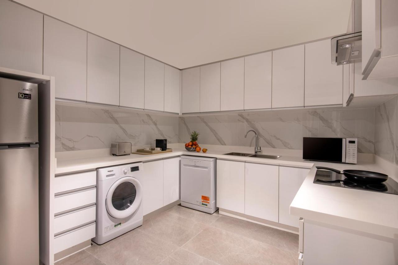 Steigenberger Residence Doha Luaran gambar A modern kitchen